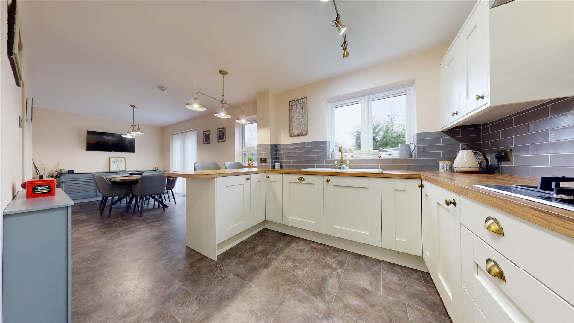 4 bed property in Kirkstall Place, Milton Keynes